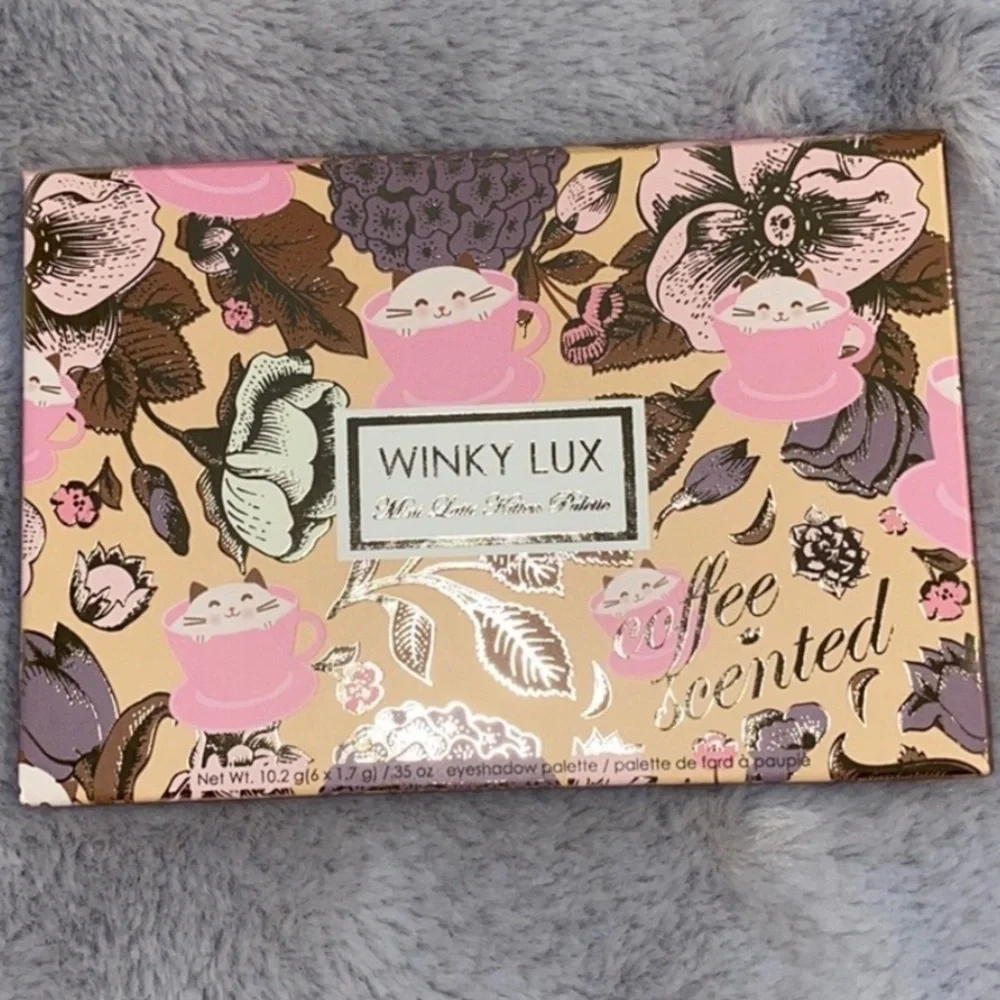Winky Lux Mini Latte Kitten Palette